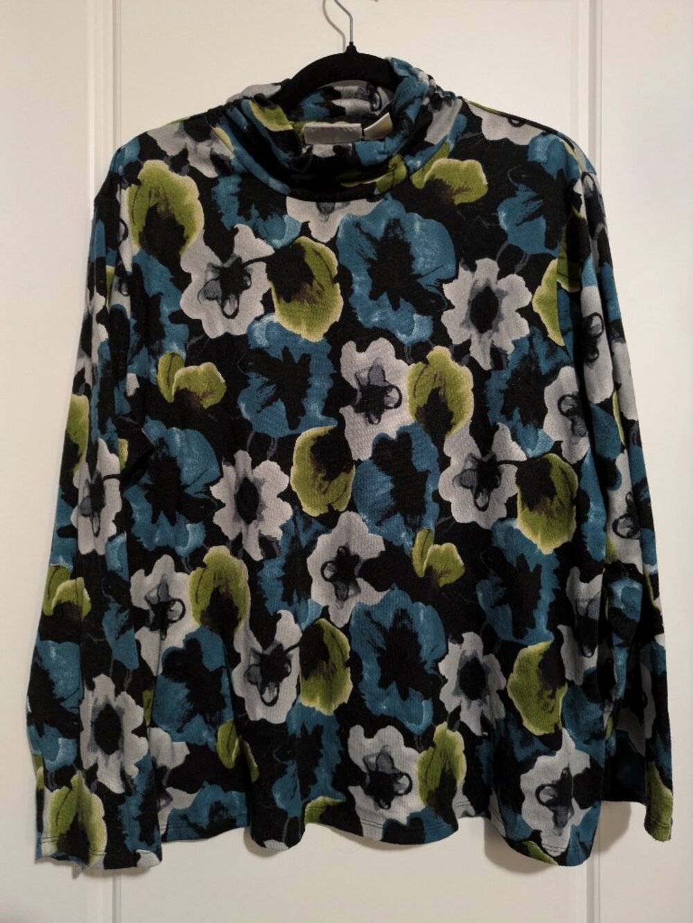 Carroll Reed Long Sleeved Floral Plus Sized Turtleneck (2X)